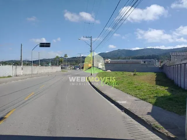 Terreno com 659m², à venda, no bairro Fazenda Rodeio em Mogi Das Cruzes