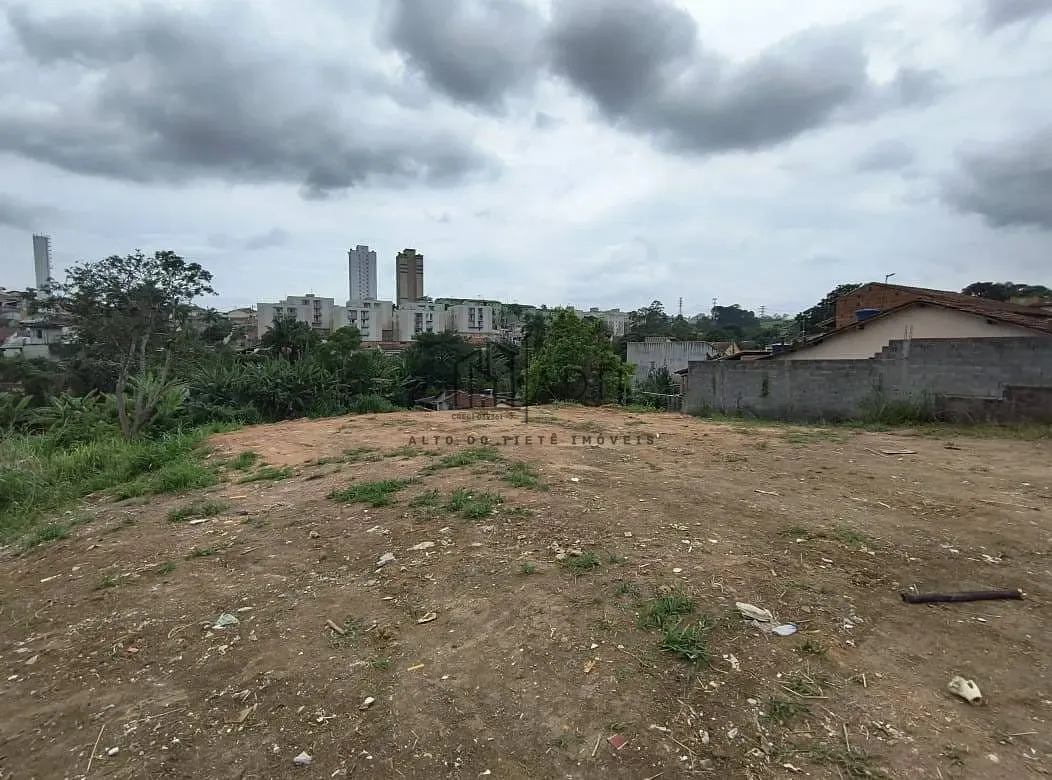 Terreno, 1643 m² - Foto 1