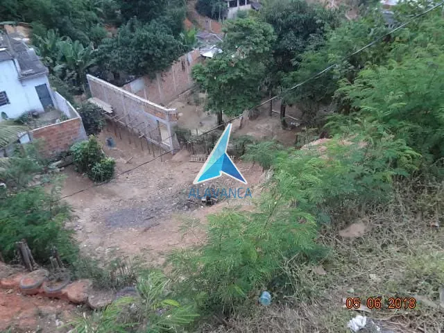 Terreno com 180m², à venda, no bairro Santo Antônio em Governador Valadares