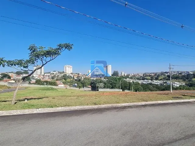 Terreno com 518m², à venda, no bairro Jardim Alto de Santa Cruz em Itatiba