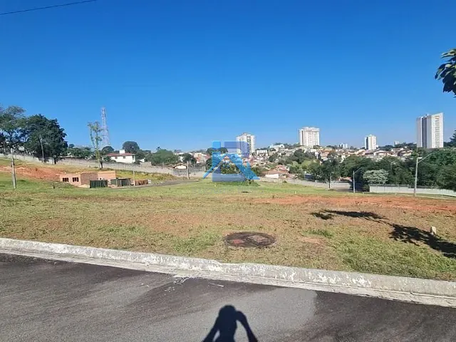 Terreno com 518m², à venda, no bairro Jardim Alto de Santa Cruz em Itatiba