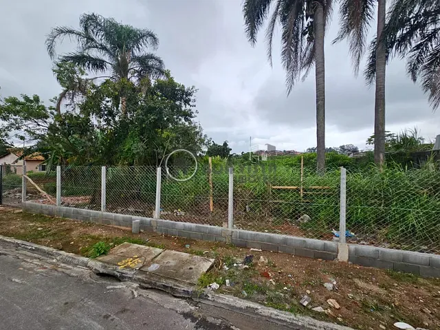 Terreno com 2400m², à venda, no bairro Cidade Boa Vista em Suzano