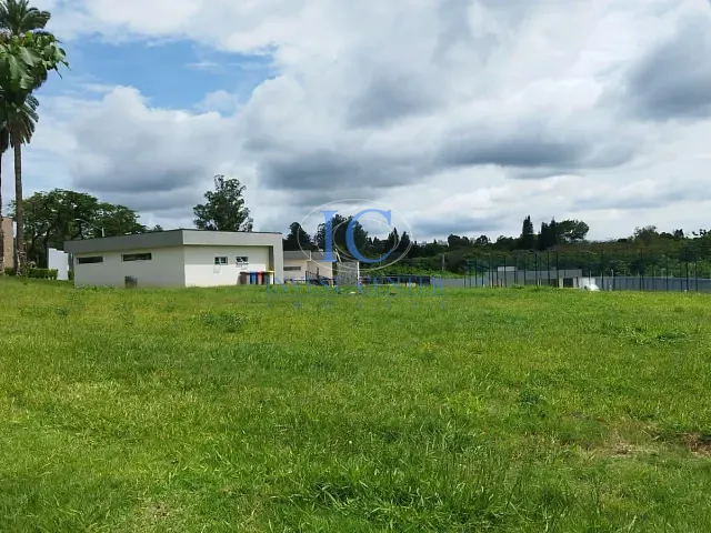 Terreno com 352m², à venda, no bairro Jardim Piemonte em Indaiatuba