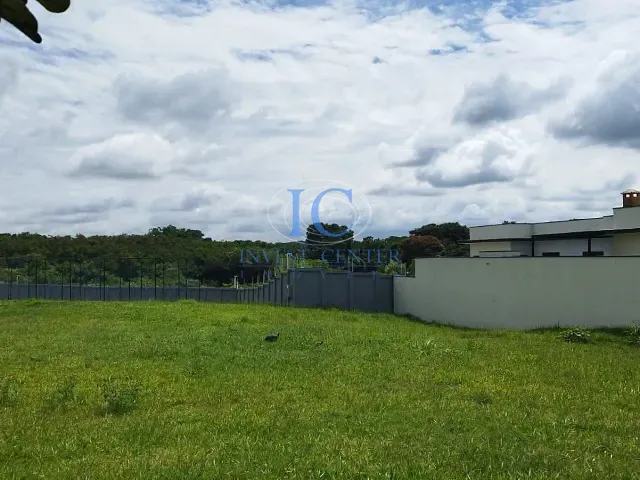 Terreno com 352m², à venda, no bairro Jardim Piemonte em Indaiatuba
