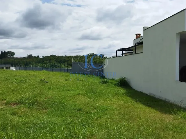 Terreno com 352m², à venda, no bairro Jardim Piemonte em Indaiatuba