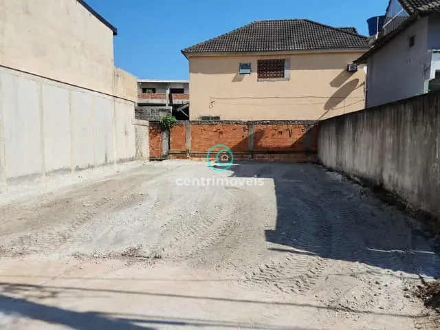 Terreno com 155m², à venda, no bairro Vargem Pequena em Rio de Janeiro