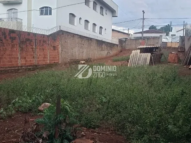 Terreno com 576m², à venda, no bairro Boa Vista em Uberaba