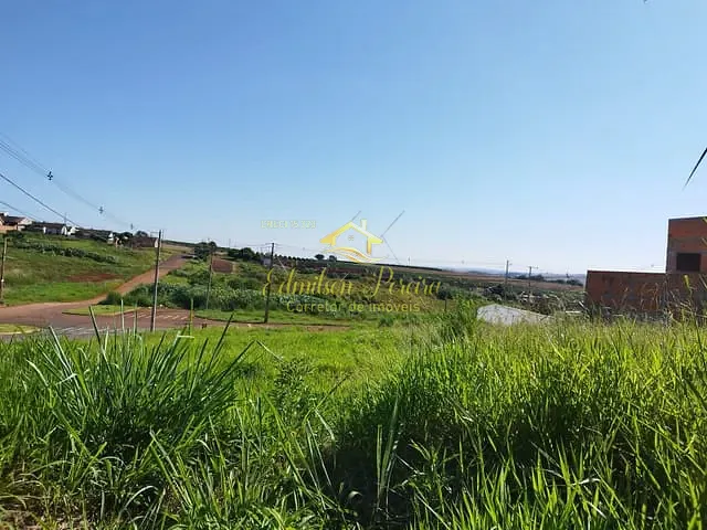 Terreno com 301m², à venda, no bairro Jardim Europa 1 em Cambé