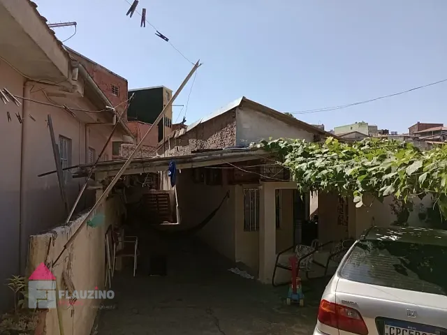 Terreno com 313m², à venda, no bairro Parque Regina em São Paulo