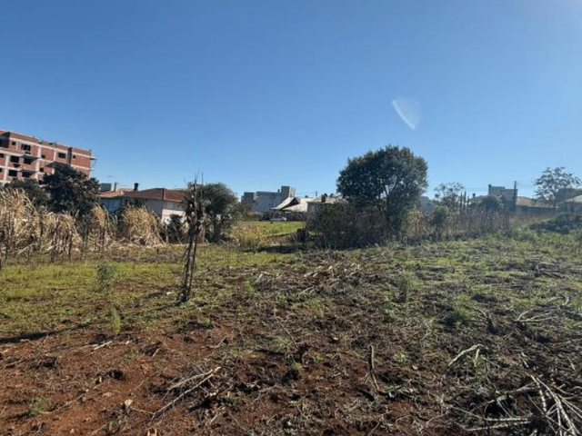 Terreno com 400m², à venda, no bairro Clivati em Nova Prata