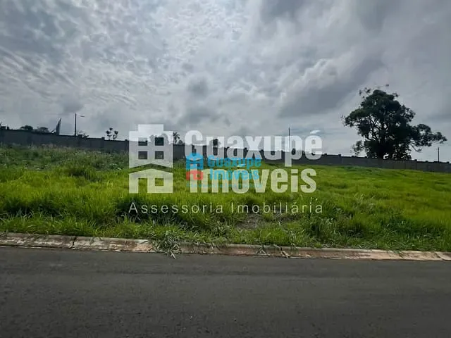 Terreno com 330m², à venda, no bairro BOURBON RESIDENCIAL em GUAXUPÉ
