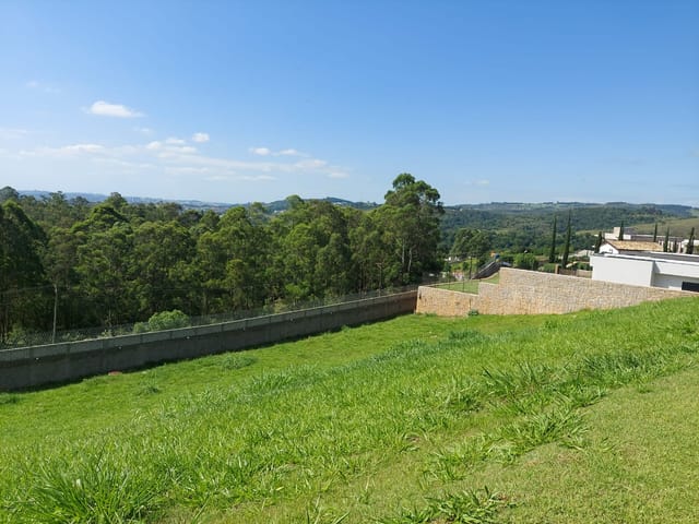 Terreno com 800m², à venda, no bairro Monte Alegre em Vinhedo