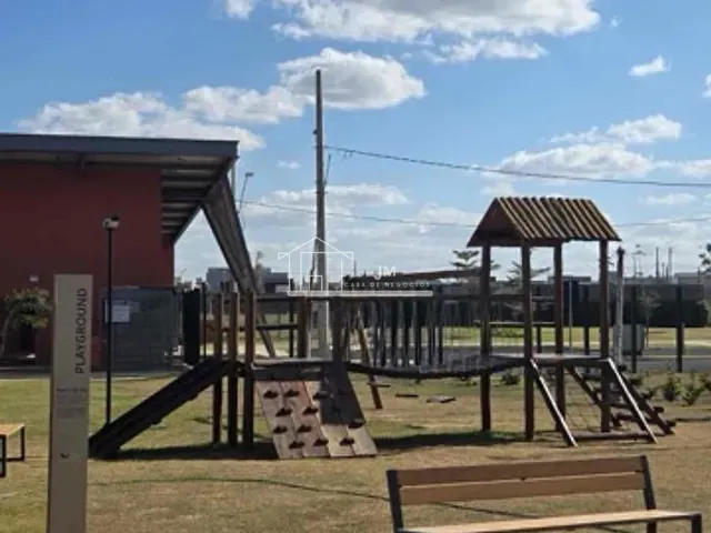 Terreno com 275m², à venda, no bairro Novo Mundo em Uberlândia