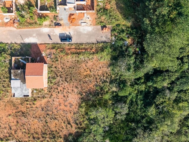 Terreno à venda, no bairro Estados em Fazenda Rio Grande
