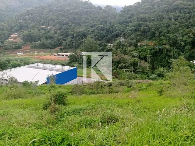 Terreno com 993m², à venda, no bairro VARGEM GRANDE em Teresópolis