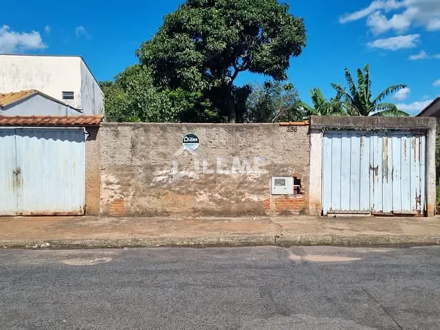 Terreno à venda, no bairro Centro em Mococa