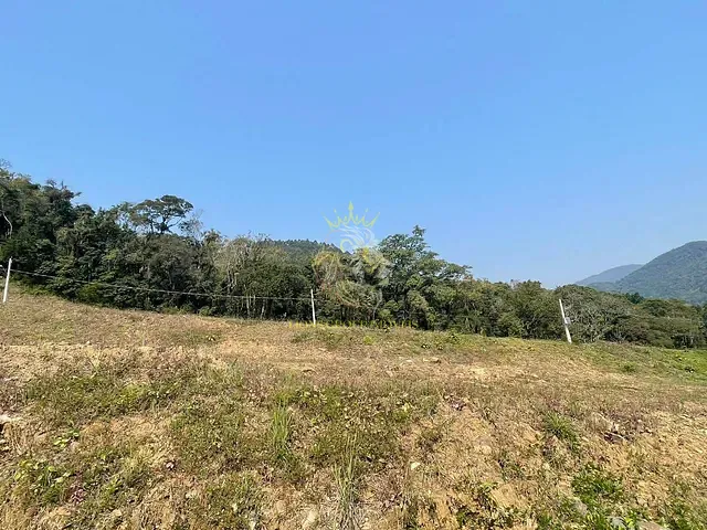 Terreno com 300m², à venda, no bairro Rio Pequeno em Camboriú