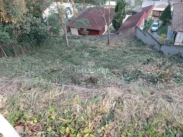 Terreno com 520m², à venda, no bairro Carlos Guinle em Teresópolis
