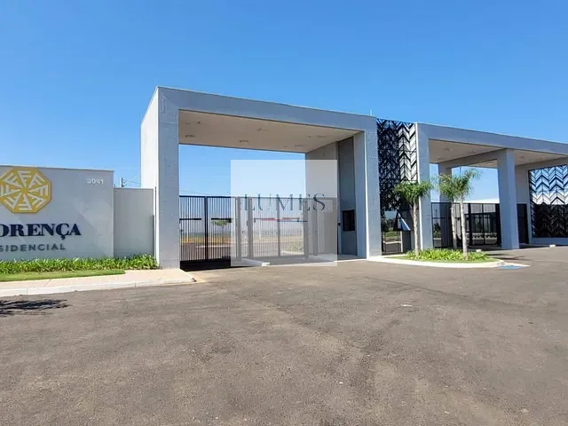 Terreno com 300m², à venda, no bairro Residencial Altos do Klavin em Nova Odessa