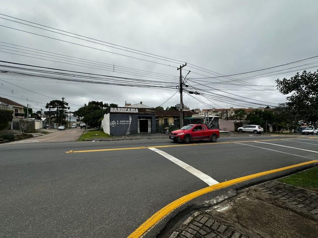 Terreno com 314m², à venda, no bairro Novo Mundo em Curitiba
