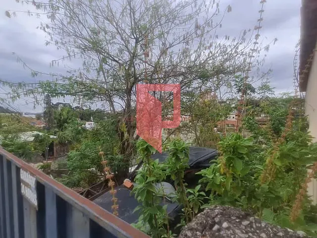 Terreno à venda, no bairro Caiçaras em Belo Horizonte