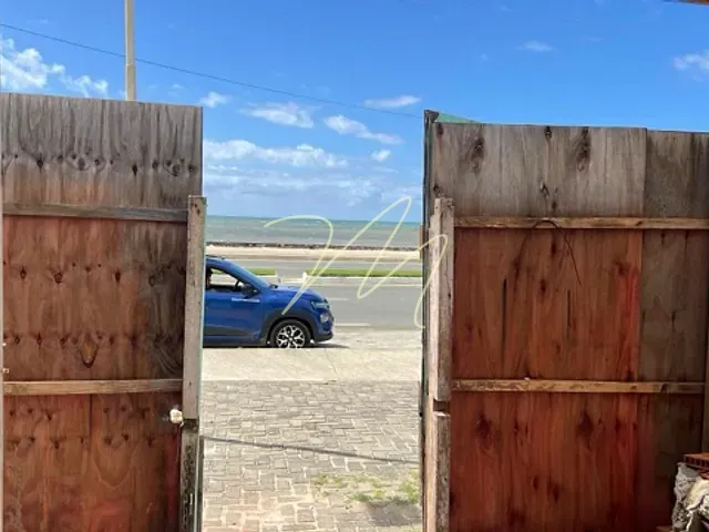 Terreno com 65m², à venda, no bairro Pontal em Ilhéus