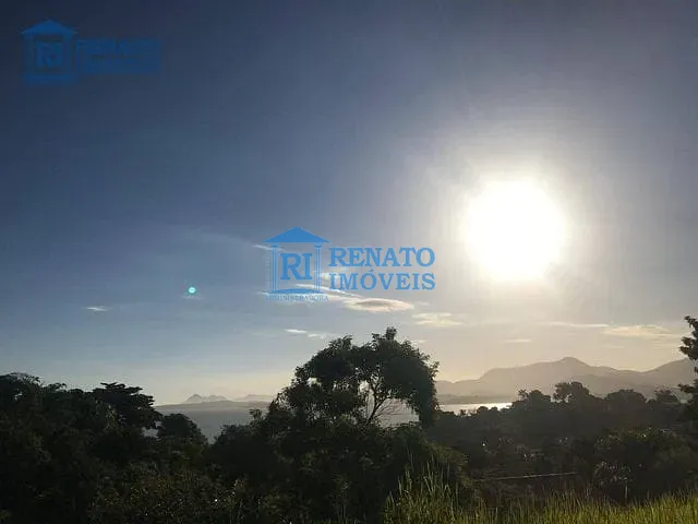 Terreno à venda, no bairro Boqueirão em Maricá