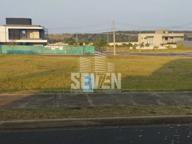 Terreno com 405m², à venda, no bairro Condominio Tamboré em Bauru