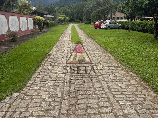 Terreno com 1150m², à venda, no bairro Cotia em Guapimirim