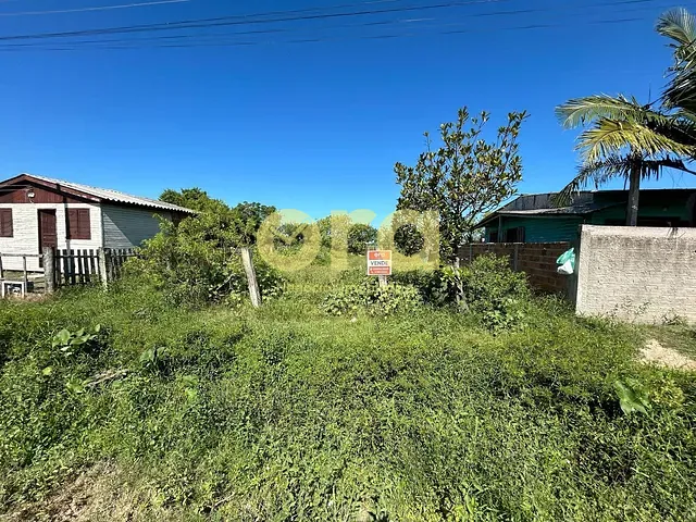 Terreno com 360m², à venda, no bairro Três Vendas em Pelotas