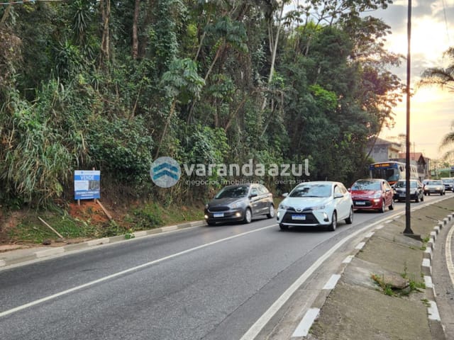 Terreno com 340m², à venda, no bairro Jardim Rodeio em Mogi das Cruzes