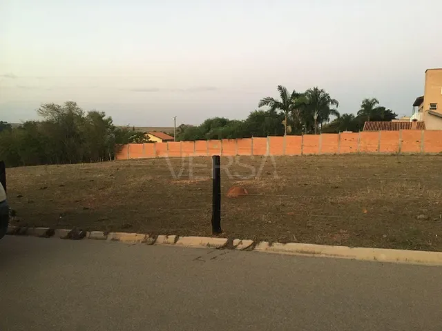 Terreno com 1000m², à venda, no bairro Largo da Praia em Tietê