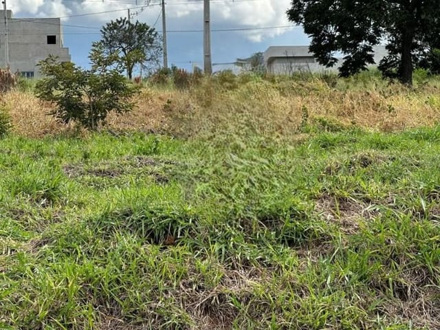 Terreno com 286m², à venda, no bairro Loteamento Sierra em Extrema