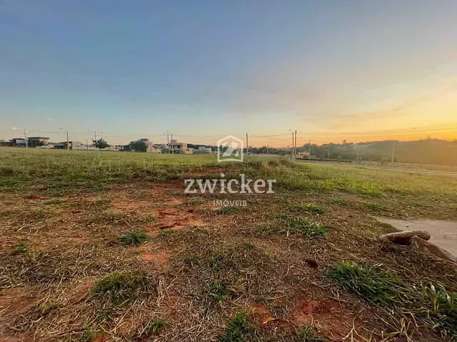 Terreno com 430m², à venda, no bairro Residencial Villa de León em Piratininga