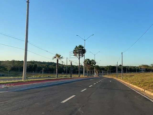 Terreno com 233m², à venda, no bairro Uruguai em Teresina