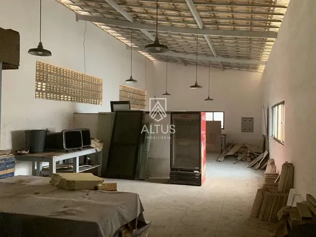 Terreno com 700m², à venda, no bairro Costa Azul em Salvador