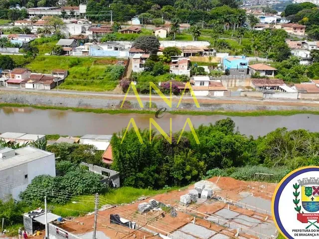 Terreno com 825m², à venda, no bairro Residencial Hípica Jaguari em Bragança Paulista