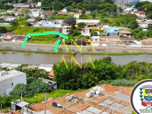 Terreno com 825m², à venda, no bairro Residencial Hípica Jaguari em Bragança Paulista