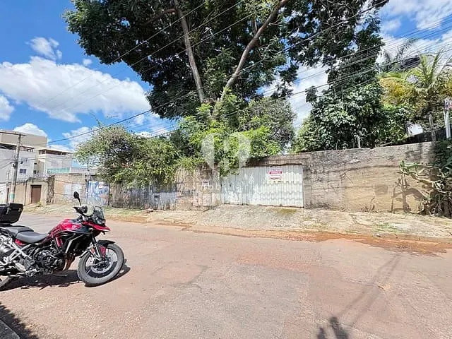 Terreno com 1468m², à venda, no bairro Mangueiras (Barreiro) em Belo Horizonte