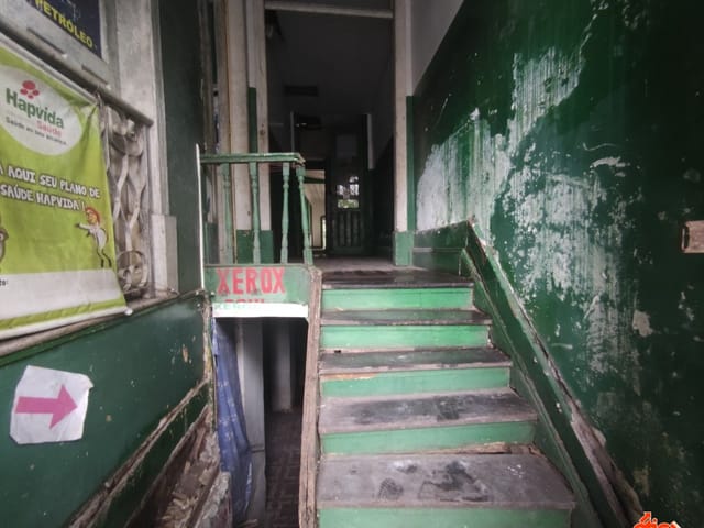 Casa 4 quartos e 2 banheiros, à venda, no bairro Nazaré em Belém