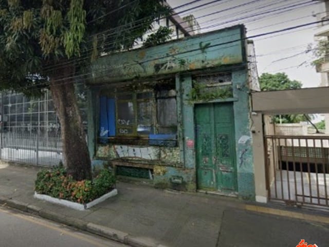 Casa 4 quartos e 2 banheiros, à venda, no bairro Nazaré em Belém