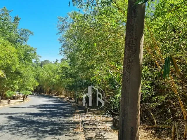 Terreno com 420m², à venda, no bairro Fundão em Fundão