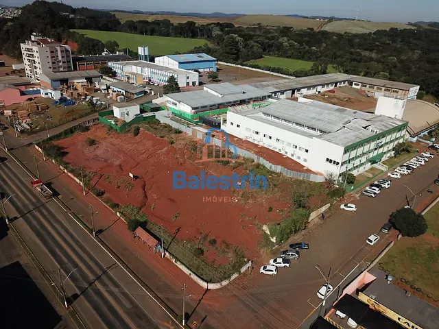 Terreno com 840m², à venda, no bairro Centro em Fraiburgo