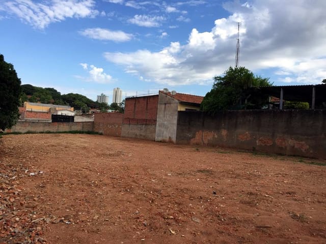 Terreno com 1046m², à venda, no bairro Paulista em Piracicaba