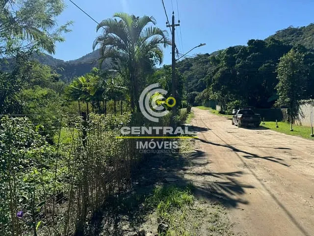 Terreno com 2000m², à venda, no bairro Guaratiba em Rio de Janeiro