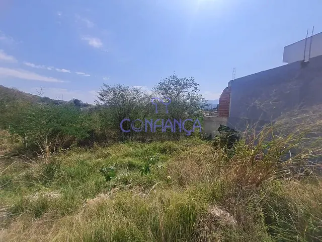 Terreno com 198m², à venda, no bairro Guaratiba em Rio de Janeiro