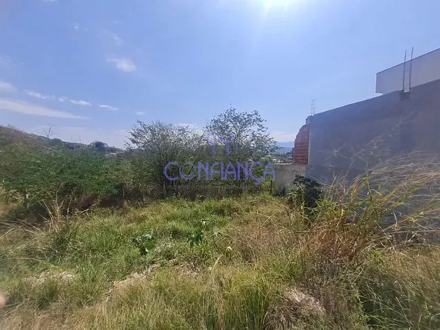 Terreno com 198m², à venda, no bairro Guaratiba em Rio de Janeiro