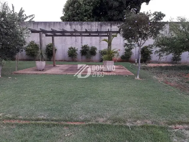 Terreno com 1860m², à venda, no bairro Conjunto Manoel Mendes em Uberaba