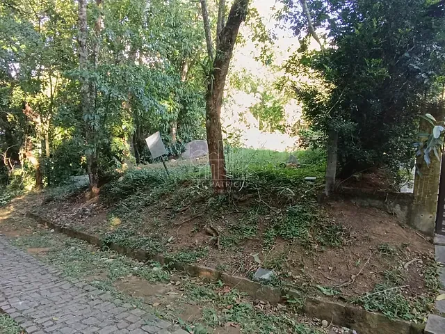 Terreno com 491m², à venda, no bairro Limoeiro em Guapimirim