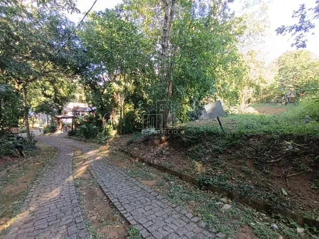 Terreno com 491m², à venda, no bairro Limoeiro em Guapimirim
